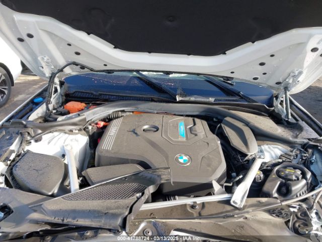 WBA13AG0XMCG10032 BMW 530e