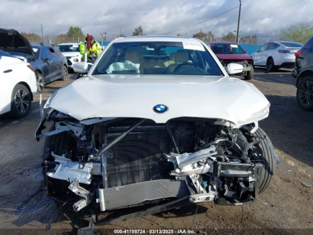 WBA13AG0XMCG10032 BMW 530e