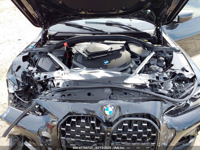 WBA53AT07MCH13853 BMW M440I