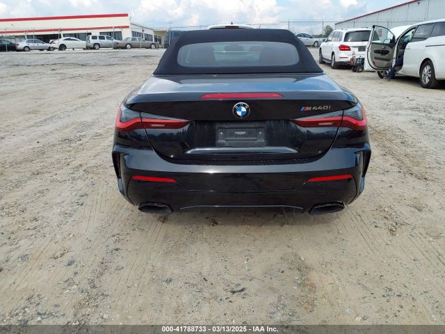 WBA53AT07MCH13853 BMW M440I