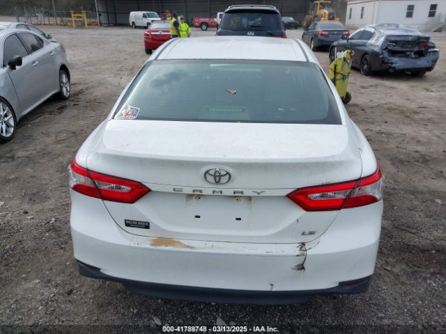 4T1B11HK4JU514232 Toyota CAMRY LE
