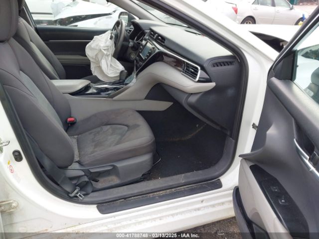 4T1B11HK4JU514232 Toyota CAMRY LE