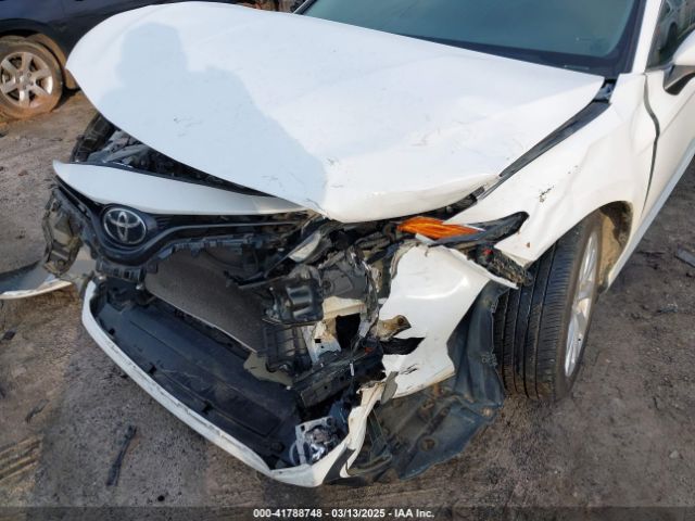 4T1B11HK4JU514232 Toyota CAMRY LE