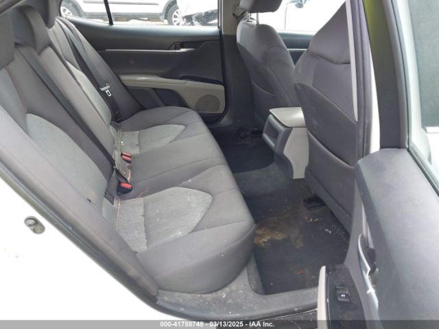 4T1B11HK4JU514232 Toyota CAMRY LE