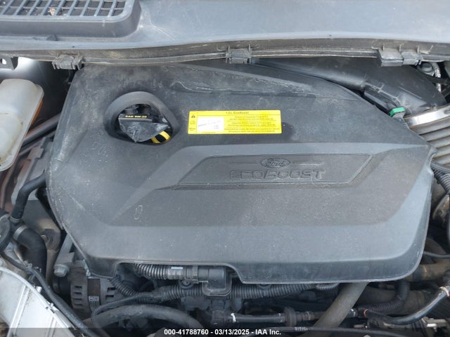 1FMCU9GX0GUA13421 Ford ESCAPE SE
