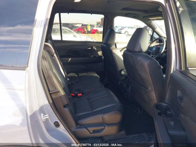 5FNYF8H60NB001408 Honda Passport Awd Trailsport