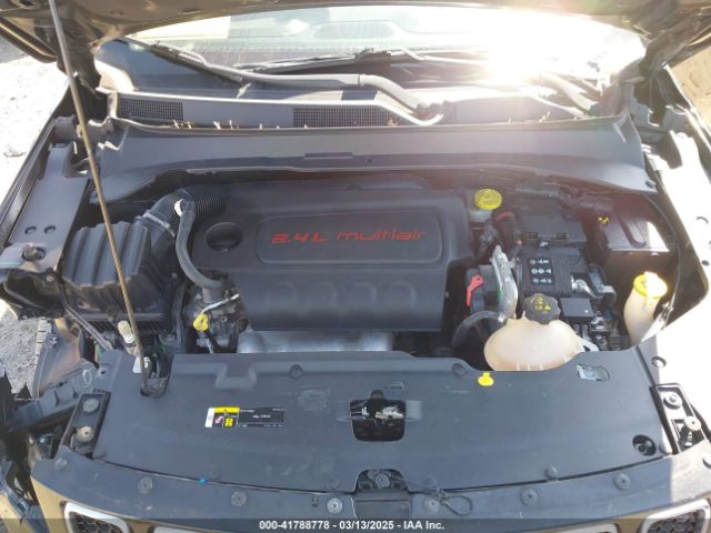 3C4NJCBB6JT487292 Jeep Compass Sun And Wheel Fwd