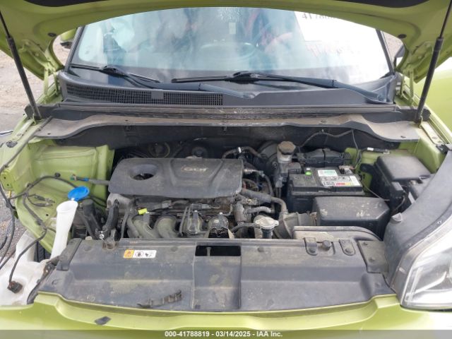 KNDJN2A26J7908043 KIA Soul !