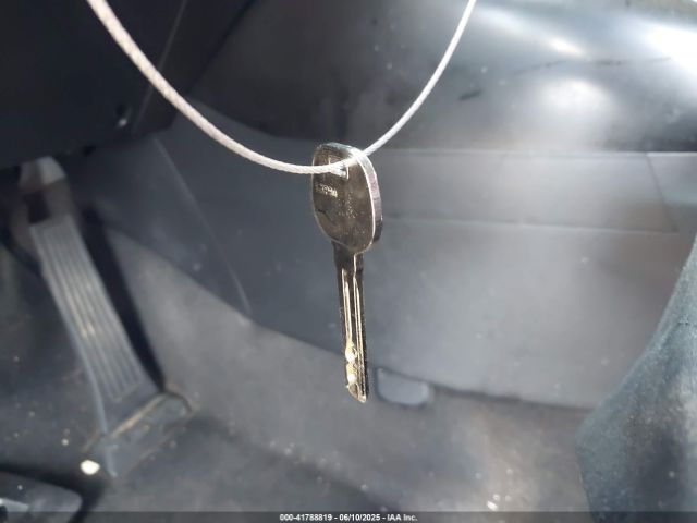 KNDJN2A26J7908043 KIA Soul !