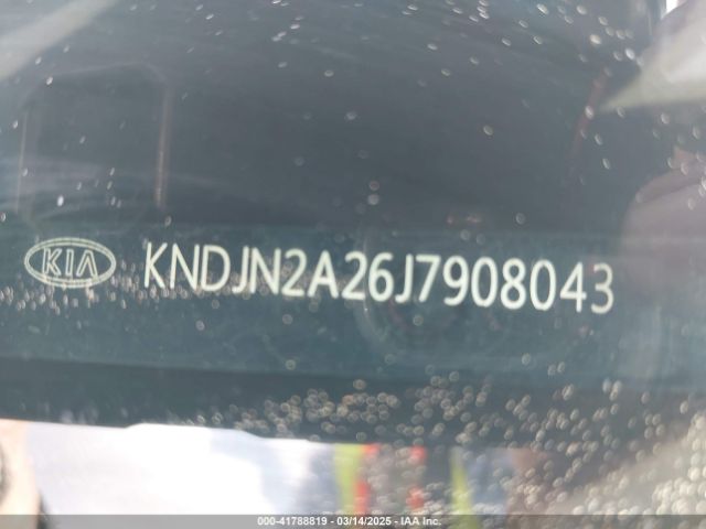 KNDJN2A26J7908043 KIA Soul !
