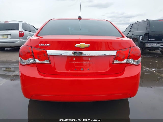 1G1PA5SH8F7130466 Chevrolet Cruze Ls Auto