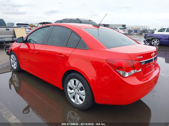 1G1PA5SH8F7130466 Chevrolet Cruze Ls Auto