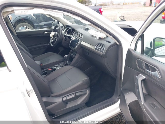 Volkswagen Tiguan 2020 3VV2B7AX6LM015001 Image 5