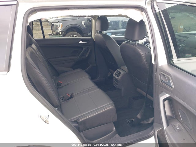 Volkswagen Tiguan 2020 3VV2B7AX6LM015001 Image 8