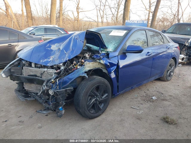 KMHLM4AG7MU145129 Hyundai ELANTRA SEL