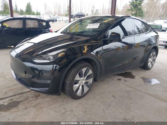 2023 TESLA MODEL Y 7SAYGDEE4PF789102 Photo 1