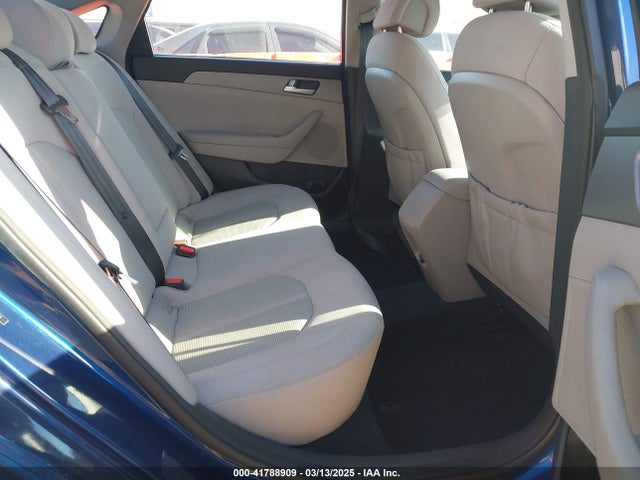 5NPE24AFXFH118708 Hyundai SONATA SE