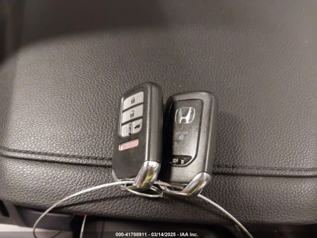 5FNYF6H09GB085621 Honda Pilot Elite