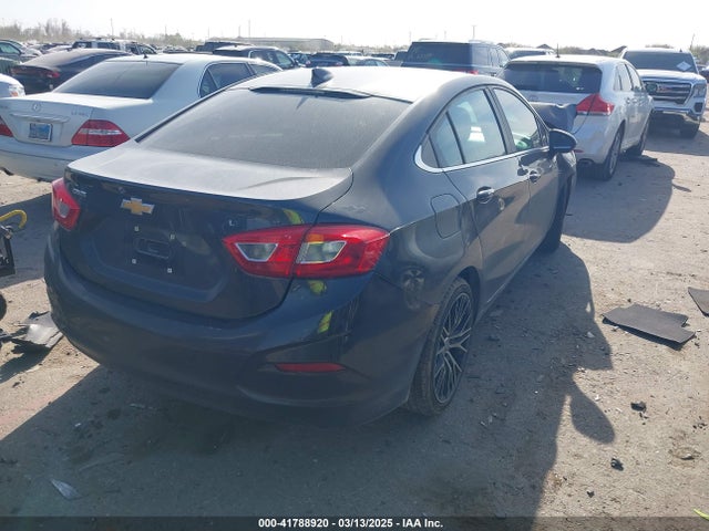 1G1BE5SM1H7223117 Chevrolet Cruze Lt Auto