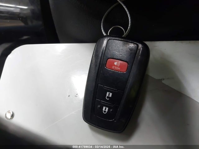 JTDKBRFU3G3513060 Toyota Prius Two