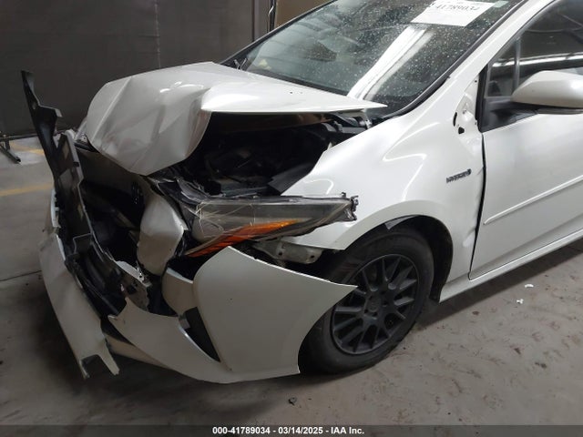 JTDKBRFU3G3513060 Toyota Prius Two