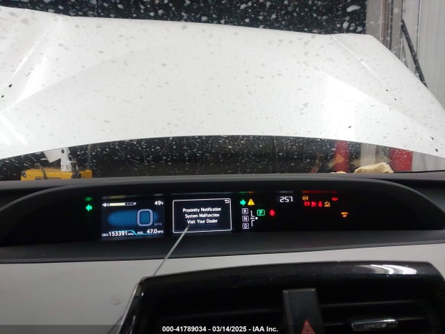 JTDKBRFU3G3513060 Toyota Prius Two