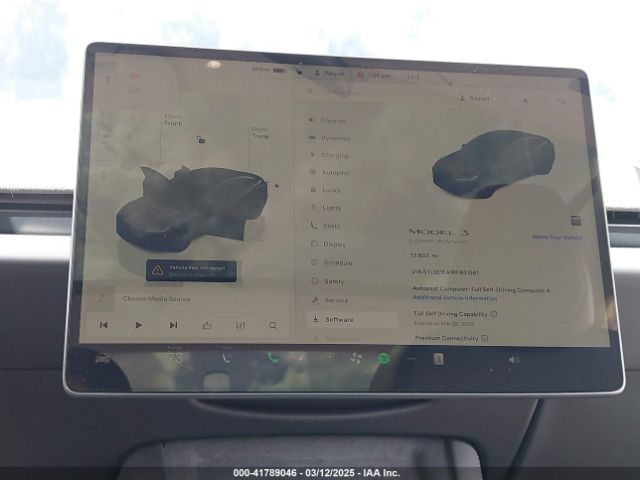 5YJ3E1EA1RF831561 Tesla MODEL 3