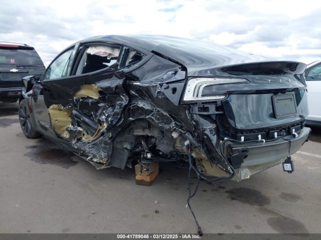 5YJ3E1EA1RF831561 Tesla MODEL 3