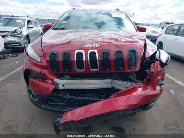 1C4PJLCS8FW516588 Jeep Cherokee Latitude
