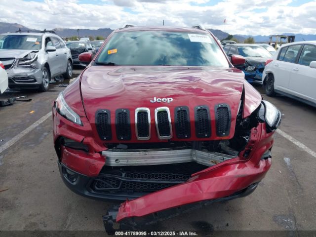 1C4PJLCS8FW516588 Jeep Cherokee Latitude