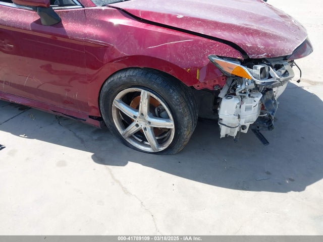 4T1B11HK8JU554023 Toyota CAMRY LE