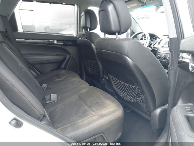 5XYKTCA69EG496907 KIA SORENTO LX