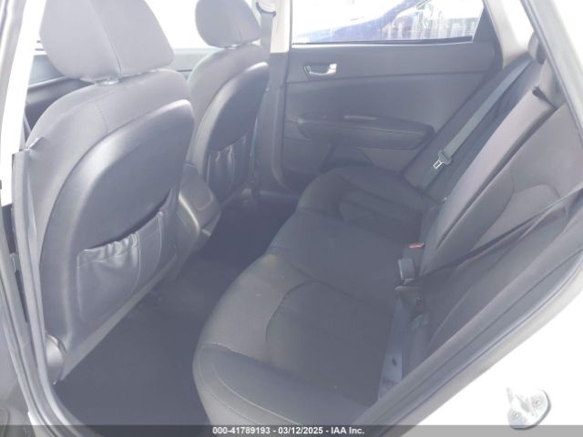 5XXGT4L3XGG119847 KIA Optima Lx
