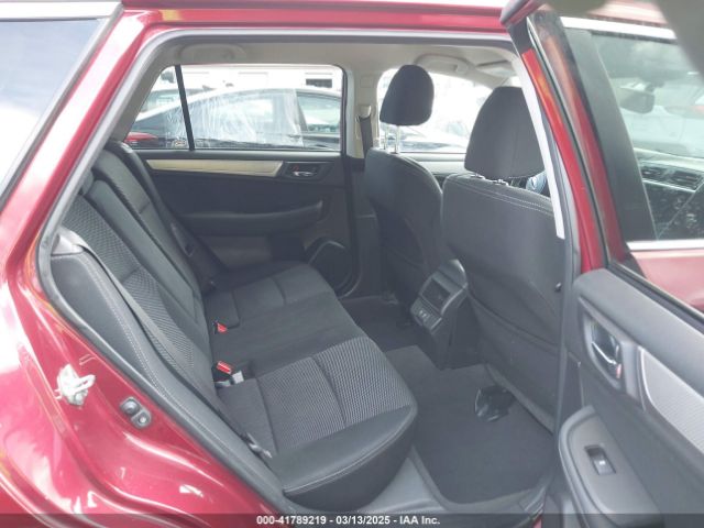 4S4BSAFC8K3357997 Subaru Outback 2.5i Premium