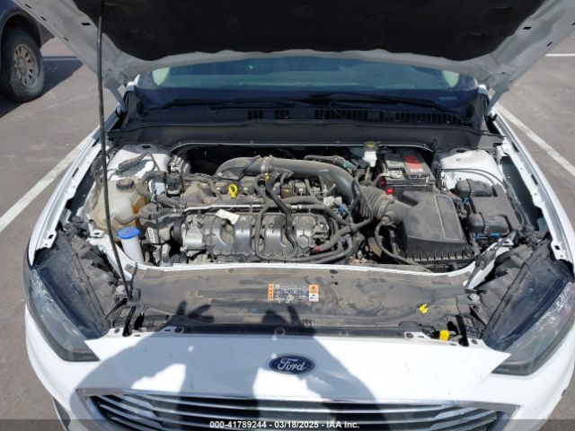 3FA6P0T92LR249765 Ford FUSION SE