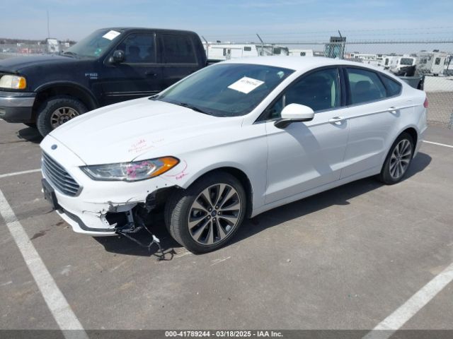 3FA6P0T92LR249765 Ford FUSION SE