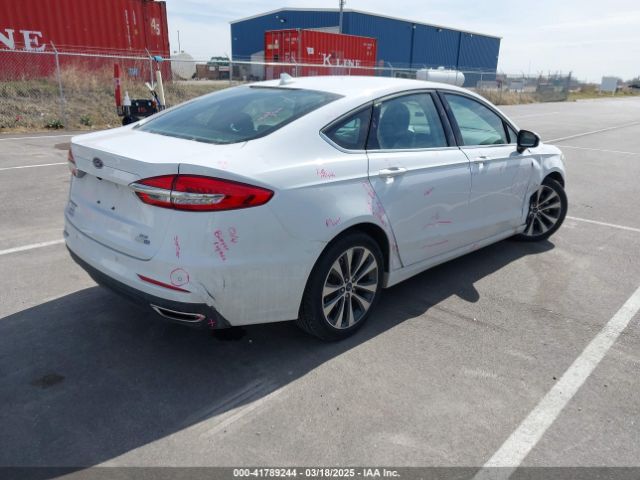 3FA6P0T92LR249765 Ford FUSION SE