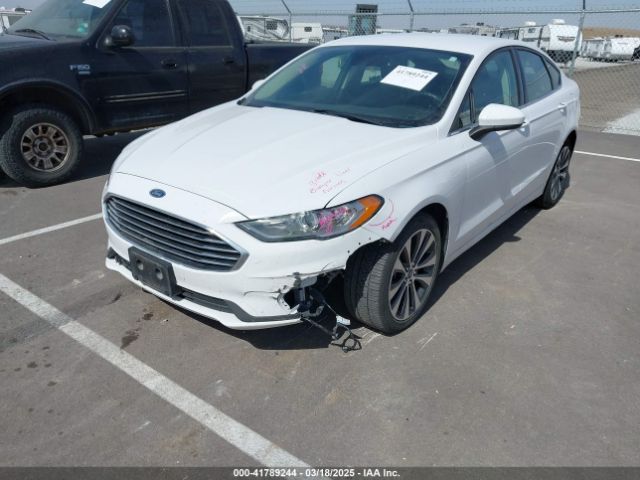 3FA6P0T92LR249765 Ford FUSION SE