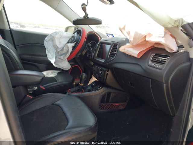 3C4NJDDB9MT527131 Jeep Compass Trailhawk 4x4