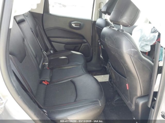 3C4NJDDB9MT527131 Jeep Compass Trailhawk 4x4