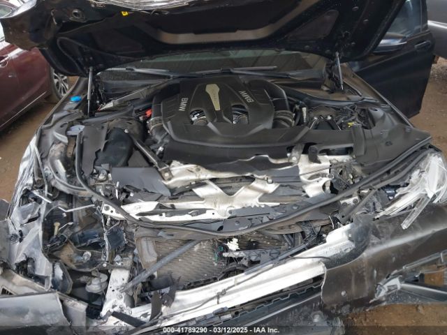 WBA7F0C53JGM23522 BMW 750i