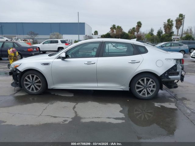 5XXGT4L39KG368570 KIA Optima Lx