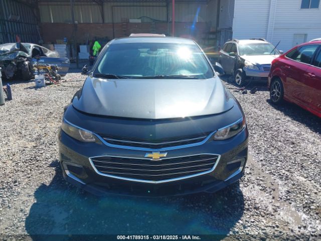 1G1ZD5ST3JF103582 Chevrolet MALIBU LT