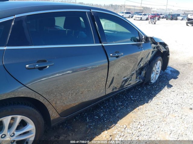 1G1ZD5ST3JF103582 Chevrolet MALIBU LT