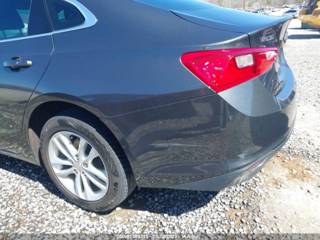 1G1ZD5ST3JF103582 Chevrolet MALIBU LT