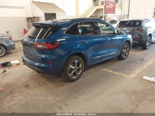 2023 FORD ESCAPE 1FMCU9NZ9PUA80944 Photo 3