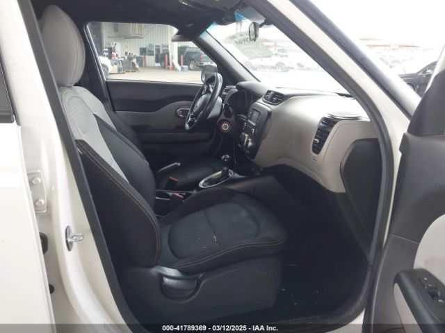 KNDJP3A55F7796370 KIA SOUL +