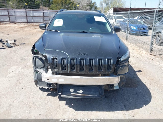 1C4PJMAB8HW633471 Jeep Cherokee Altitude 4x4