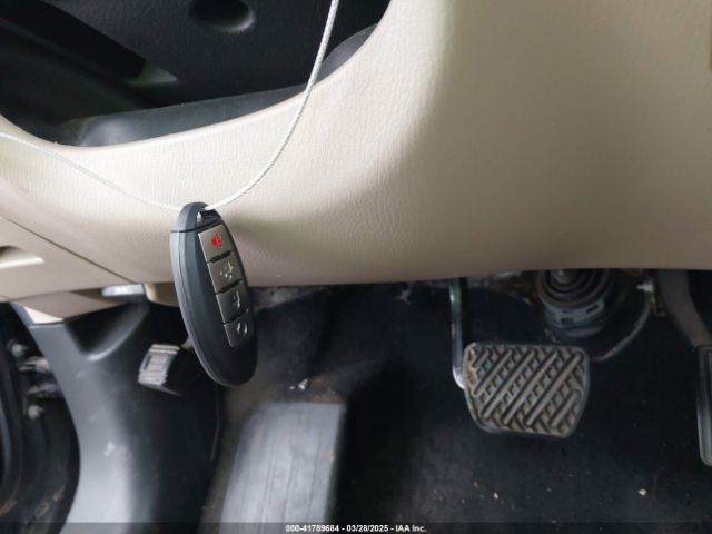 5N1DR2MN2HC635512 Nissan Pathfinder Sv