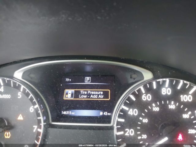 5N1DR2MN2HC635512 Nissan Pathfinder Sv
